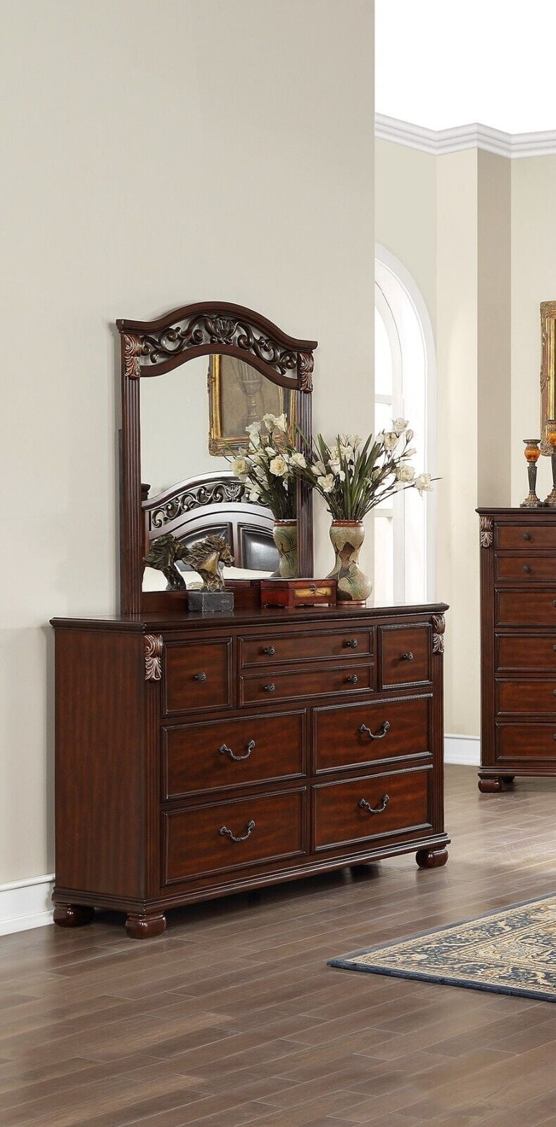 Royal Classic Traditional Est KIng Bed Dresser Mirror Nightstand