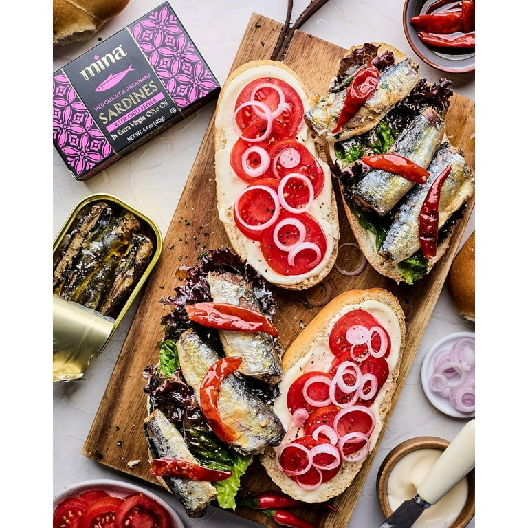 Mina Sardines in Extra Virgin Olive Oil with Chili Pepper, 4.4 oz