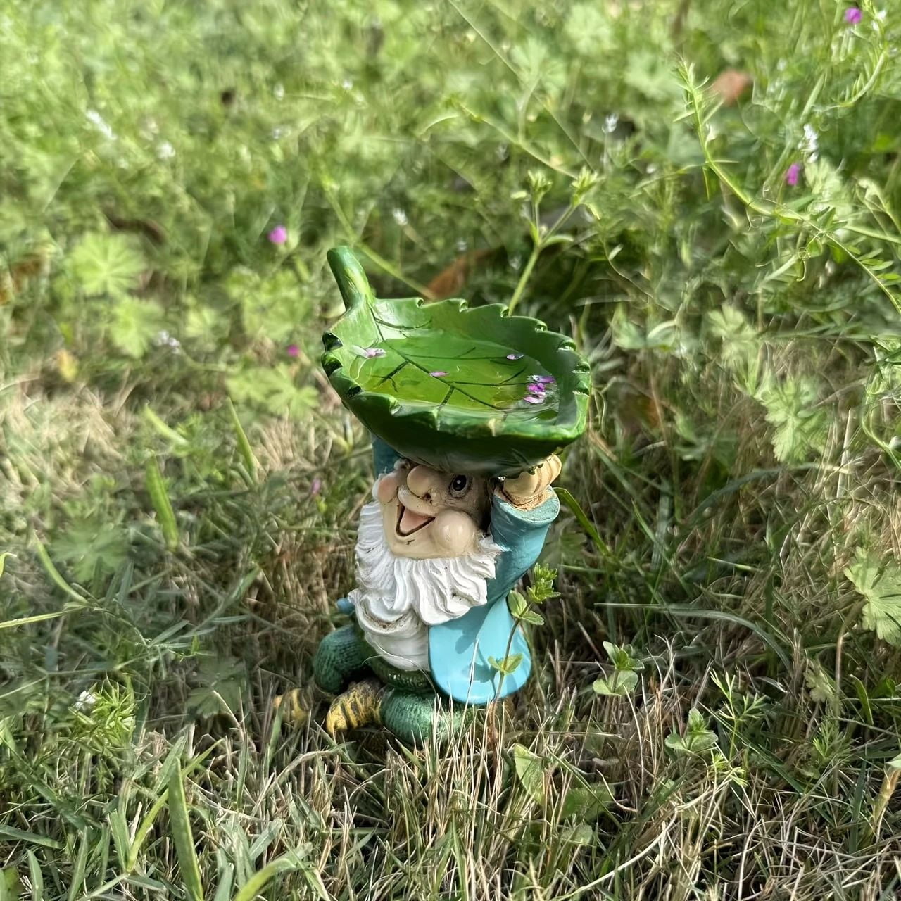 Outdoor Garden Gnomes Spring Gnome Bird Feeder with Birdbaths Garden Gnomes Outdoor Decorations for Yard Patio Lawn Porch Ornament,Garden Gift