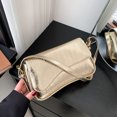 thumbnail image 4 of Bolso de hombro para mujer de uso diario Bolso de hombro clásico Patrón de piedra de PU de gran capacidad, 4 of 9