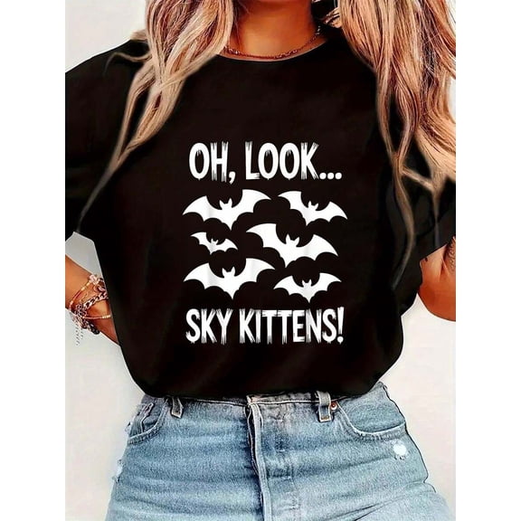 Women's Funny Bat Halloween T-Shirt, Halloween Bat Lovers Graphic Tee
