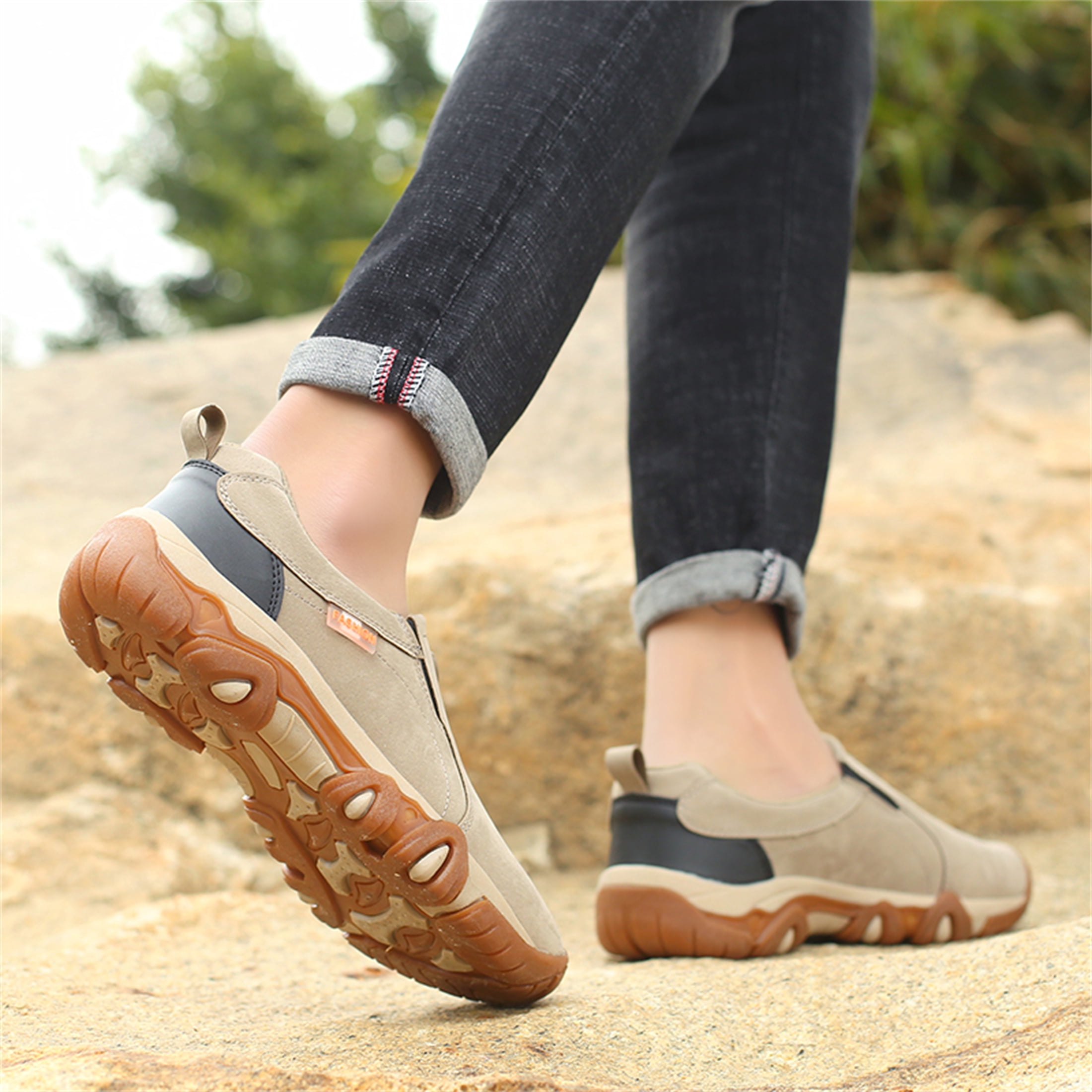 LASUDRAA Mens Outdoor Hiking Shoes Breathable Cushioned Anti-Slip Trailing Sneakers for Trekking Walking Camping