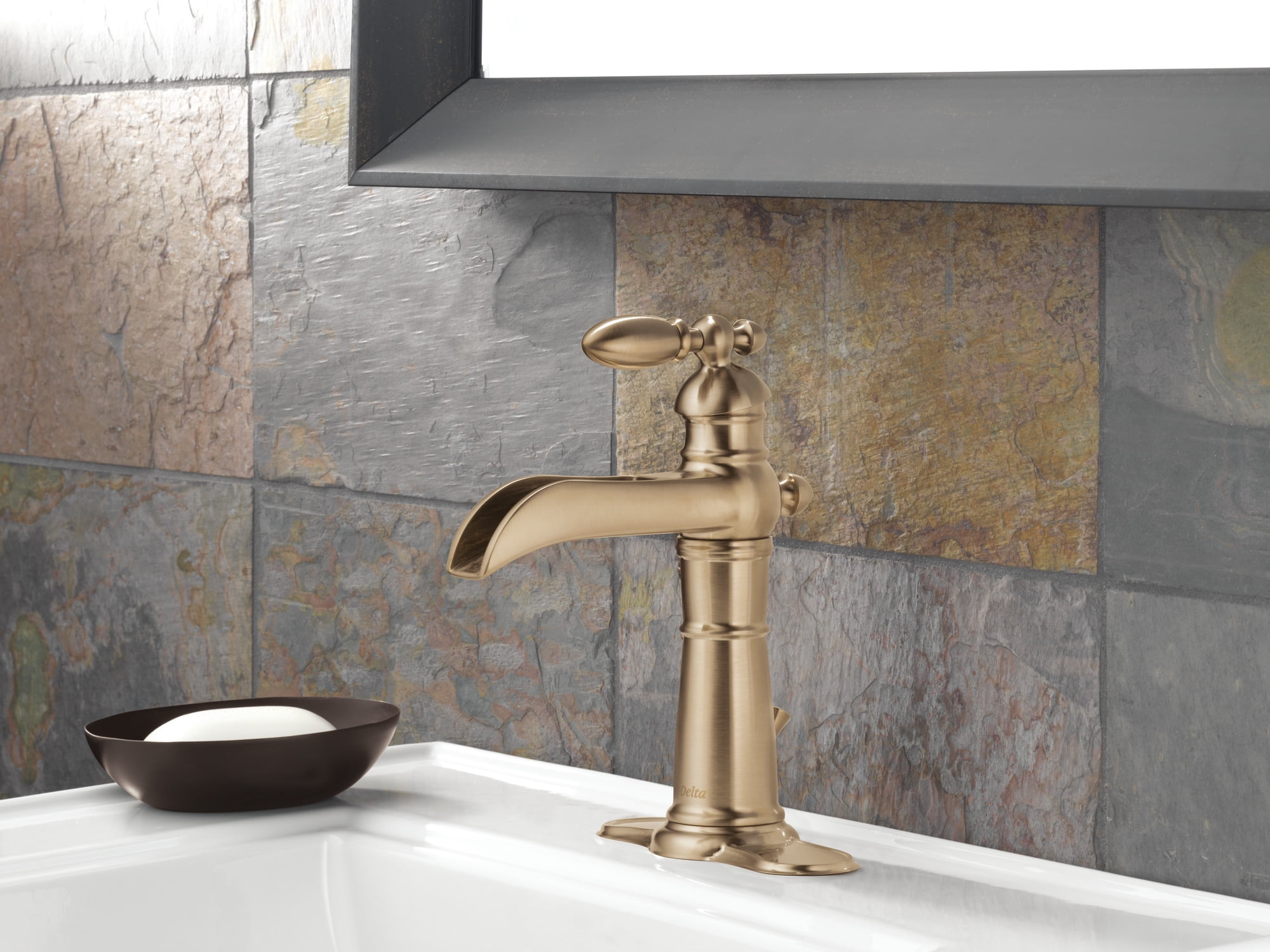 Delta Victorian Single Handle Channel Bathroom Faucet in Champagne Bronze 554LF-CZ