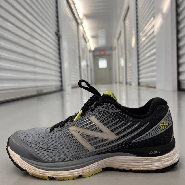New Balance 880 V8 M880GY8 Gray Running Shoes Sneakers Size Mens US Size 7.5 D