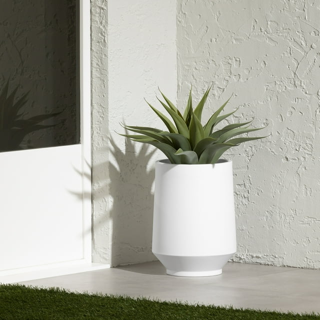 South Shore Dalya Planter, in White