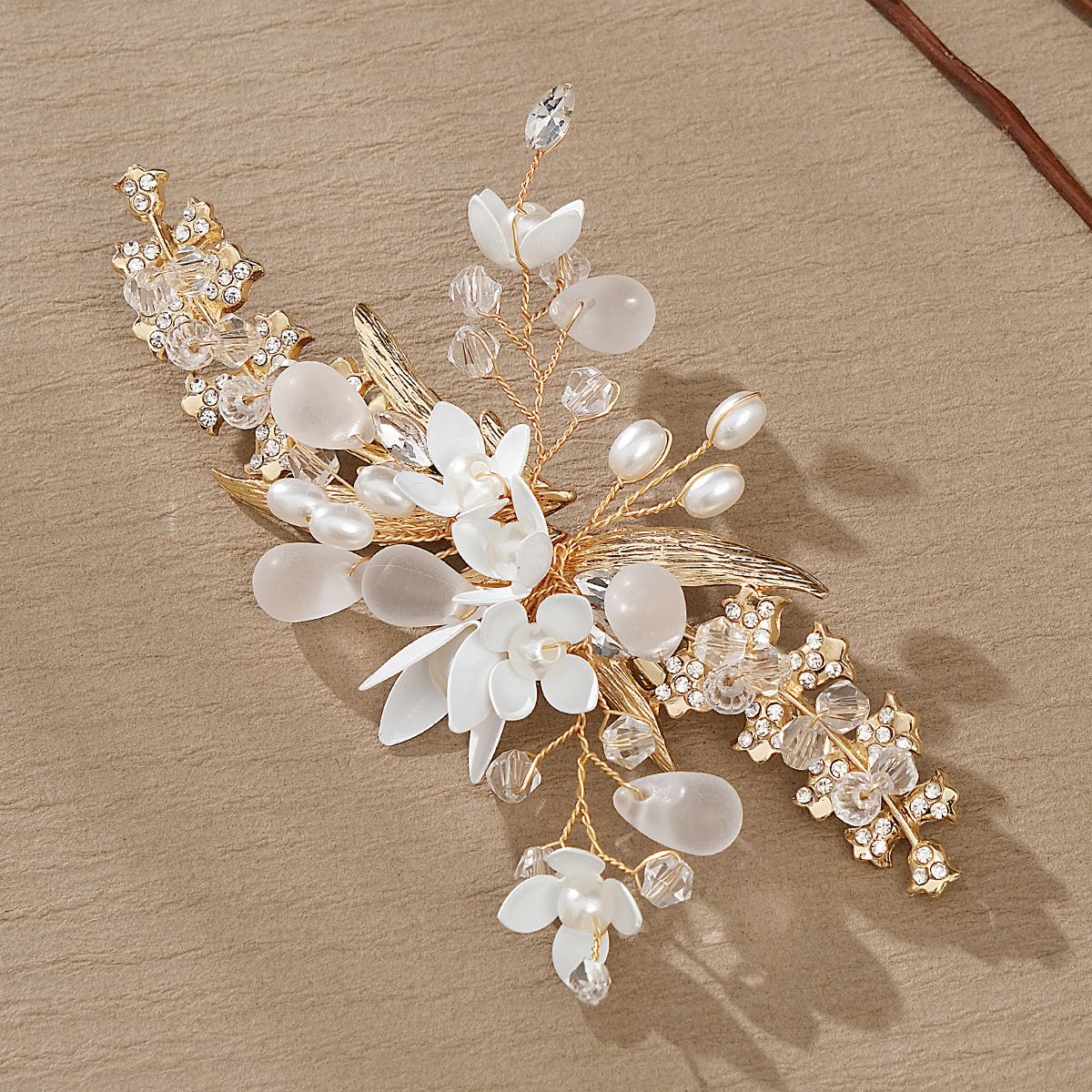 EKE Women’s Hair Clip Vintage Retro Back-Wear Elegant Hair Accessory with Fashion Texture