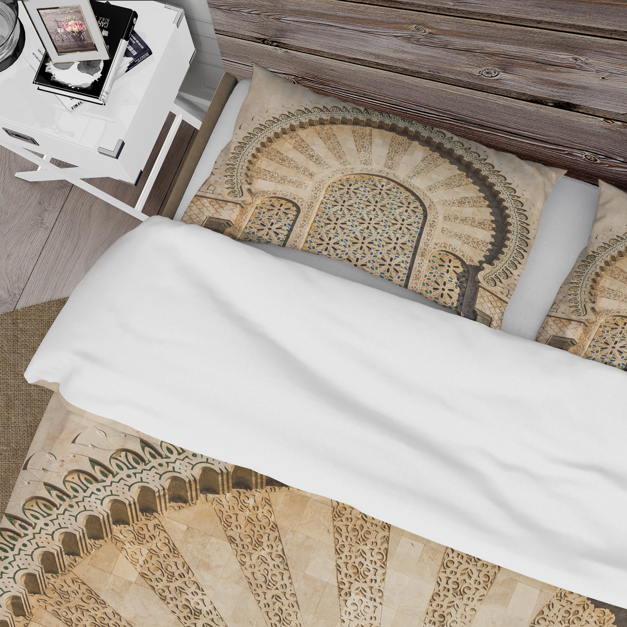 Designart 'Morocco Mosque Door' Vintage Duvet Cover Set