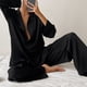thumbnail image 1 of Conjunto de ropa de dormir de satén para mujer,Conjunto de pijama de satén Conjunto de ropa de dormir de satén de seda larga Conjunto de pijama de satén de un solo pecho Diseñado con precisión, 1 of 6