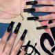 thumbnail image 1 of MISUD Uñas postizas cuadradas largas Uñas acrílicas negras Pegamento brillante en uñas Uñas artificiales Squoval Color puro Stick en uñas postizas con diseño 24 piezas, 1 of 5