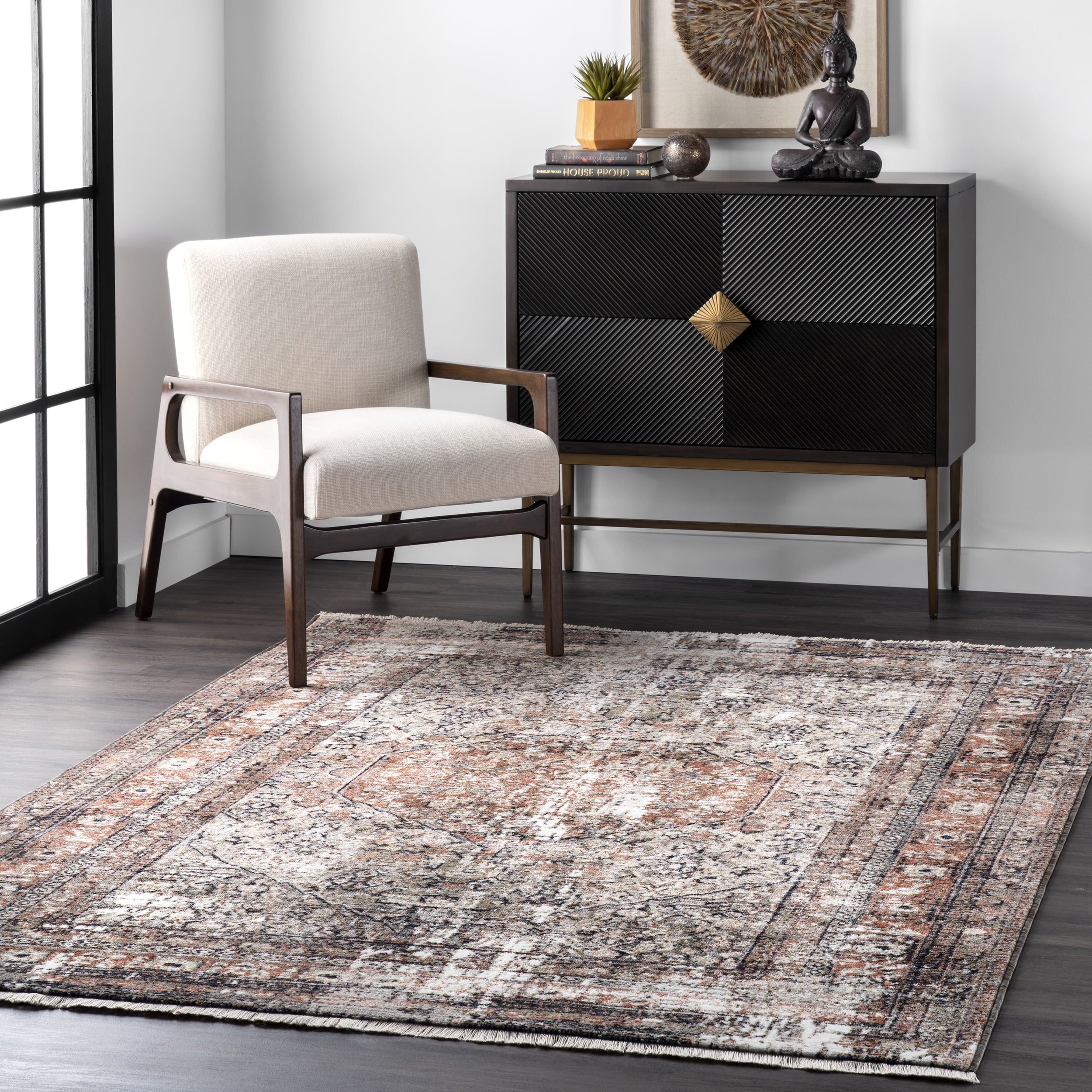 nuLOOM Charvi Distressed Medallion Fringe Area Rug