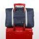 thumbnail image 1 of Bolsa de viaje plegable - 25L, ligera, ideal para gimnasio y escapadas de fin de semana - Azul oscuro o vino - 48 x 32 x 16 cm - Poliéster plegable y resistente al agua - Se adapta al asa de la maleta, 1 of 7