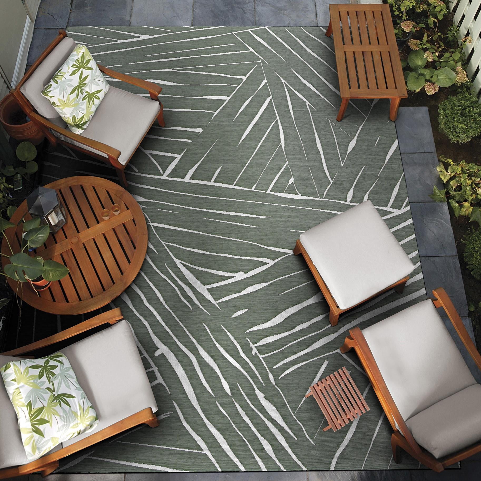 Couristan Dolce Parquet 4' x 5'10" Fern Indoor/Outdoor Rug