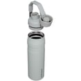 thumbnail image 2 of Botella Stanley IceFlow Fast Flow de 710 ml Fog Glimmer, 2 of 2