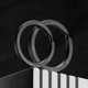 thumbnail image 3 of LLavero de titanio negro para hombre, llavero plano, soporte de anillos, hebilla de arco EDC ligero, accesorios, Gadgets, venta al por mayor, 3 of 4