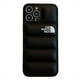 thumbnail image 1 of Funda Ondulada De Silicona Líquida 3D The North Face Para iPhone 14 13 12 11 Pro Max 14Plus Moda popular Marca Esponjosa Forma De Chamarra De Pluma squar LZIJ, 1 of 4