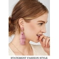thumbnail image 2 of Pendientes de borla en capas de colores Pendientes colgantes de gota de borla en niveles bohemios para niñas adolescentes Cumpleaños Navidad Amigos Regalo Adepaton LRWJ271-2, 2 of 3