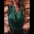 thumbnail image 4 of Blusa Elegante de Satén Cruzada con Cuello en V y Sin Mangas para Mujer Verde XL, 4 of 8