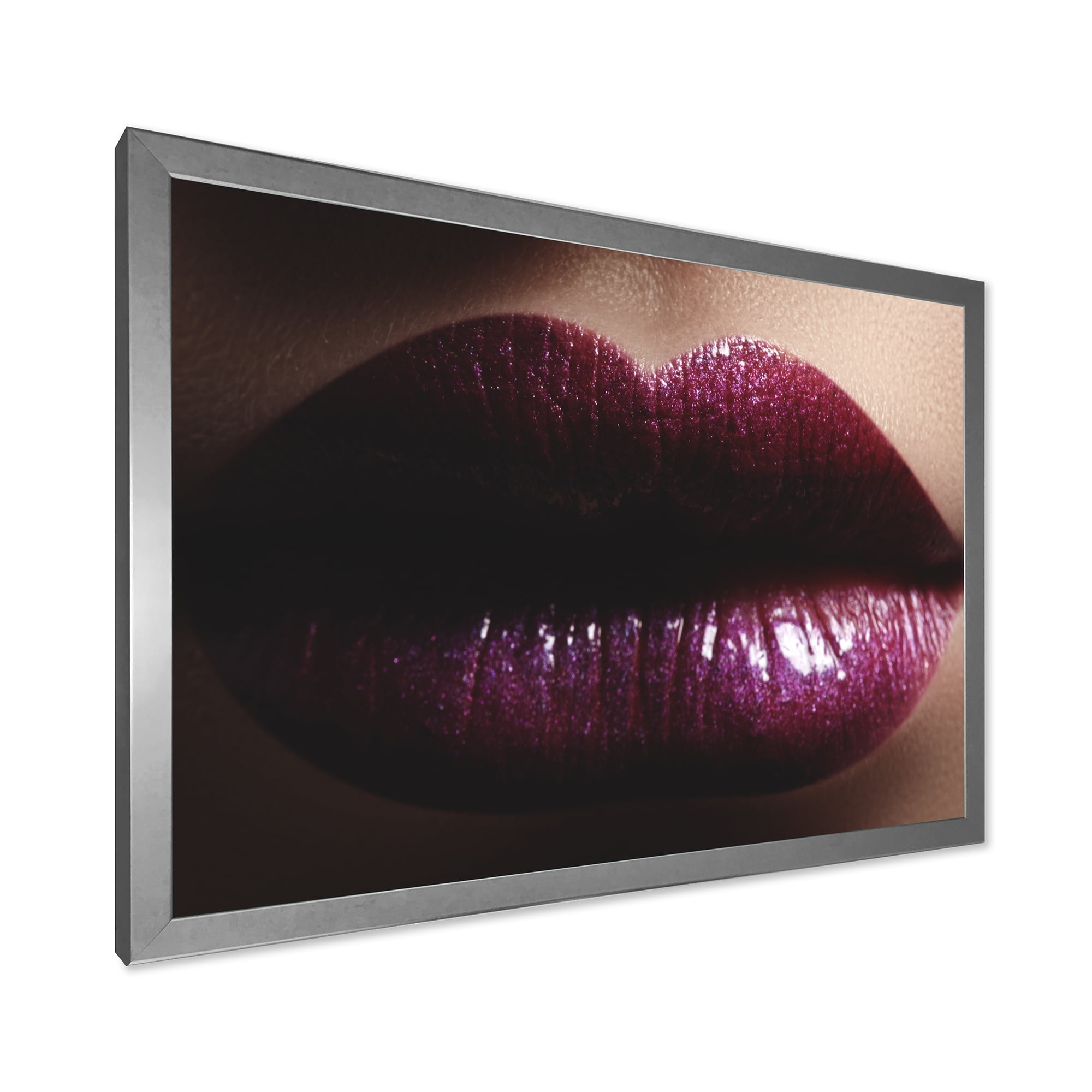 Designart 'Close-Up Of Woman Plump Lips With Glitter' Modern Framed Art Print