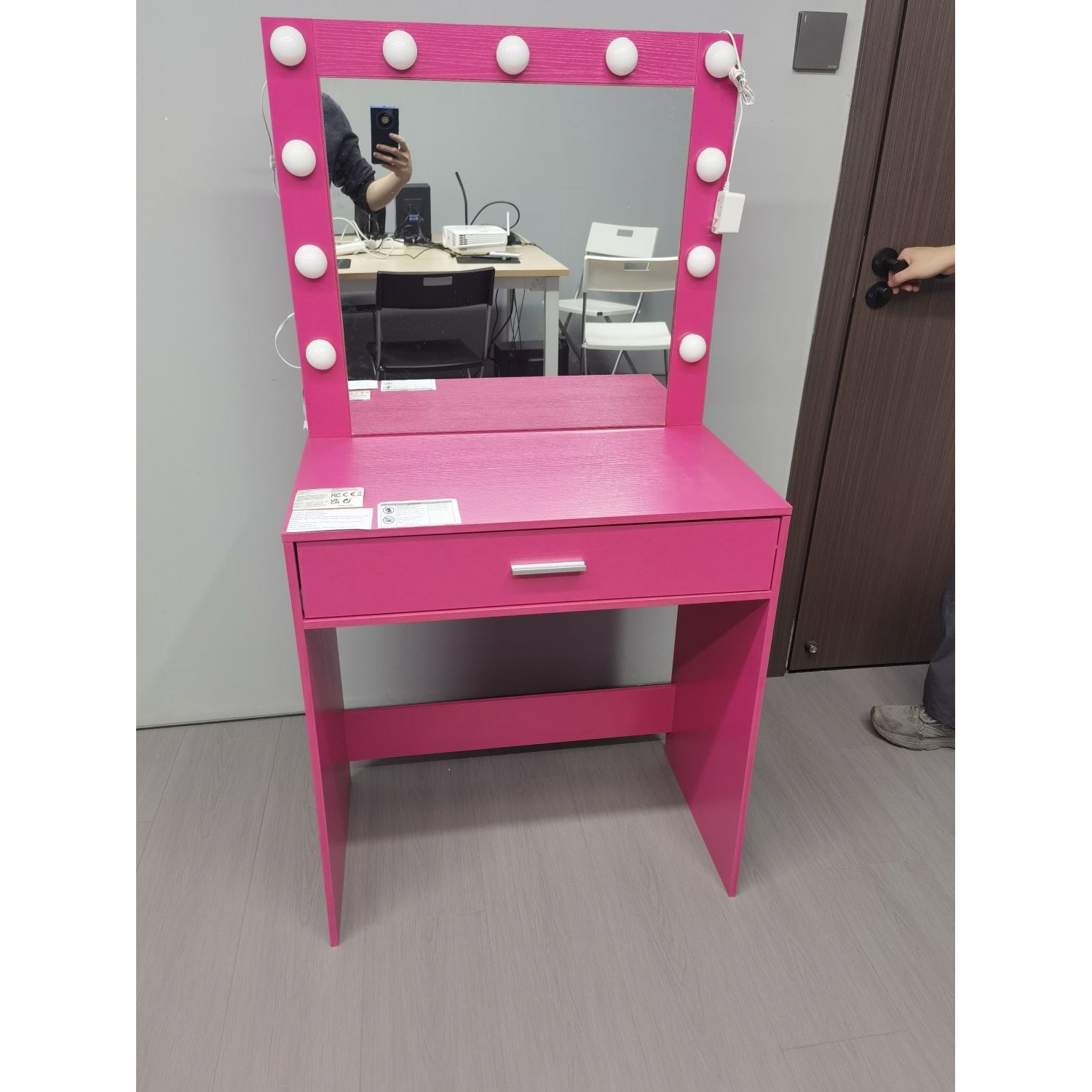 Vanity Desk with Lighted Mirror and Large Drawer, Makeup Dressing Table with 11 LED Bulbs and 3 Lighting Modes, Particle Board Bedroom Furniture