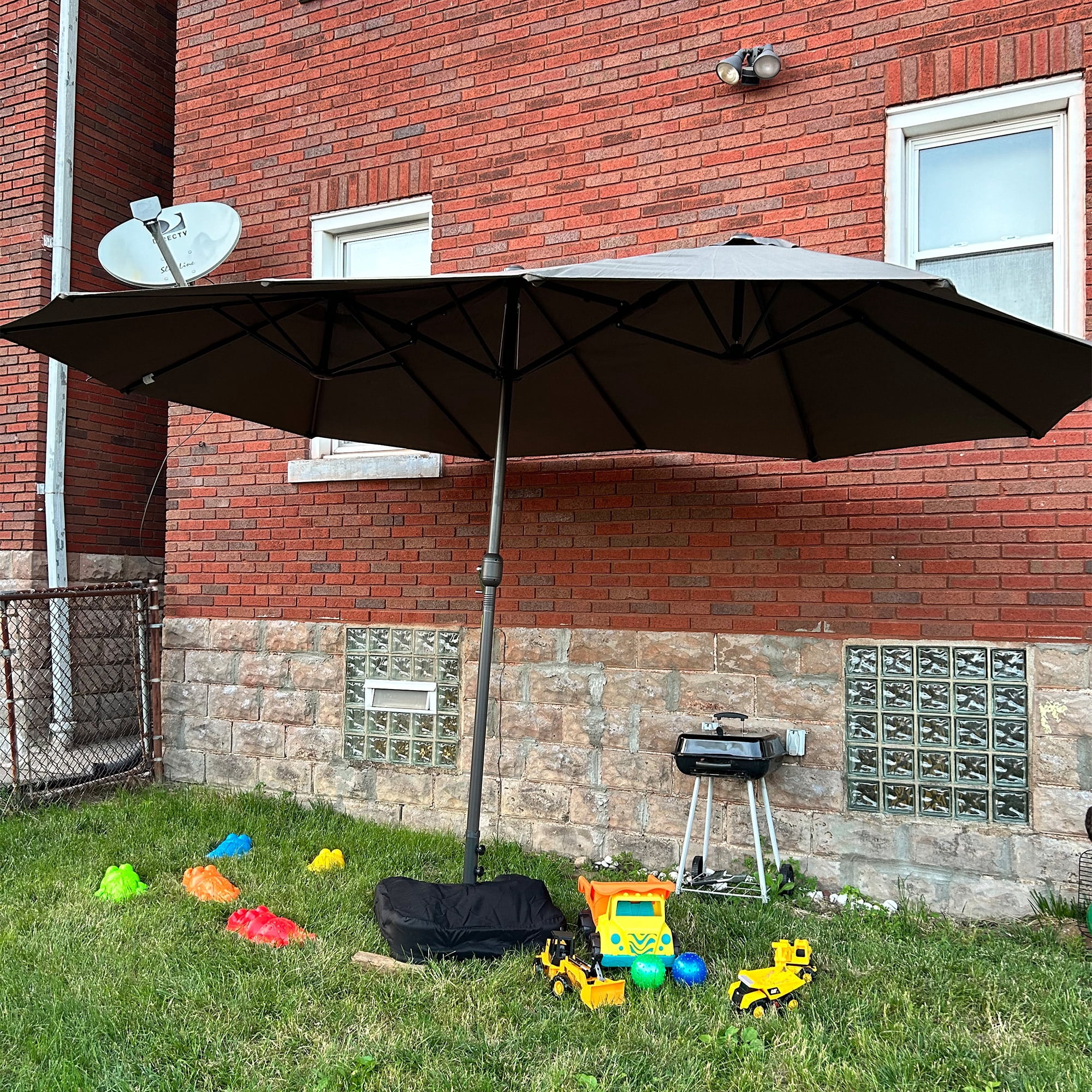 Outsunny Patio Umbrella 15' Steel Rectangular Outdoor Double Sided Market with base, Sun Protection & Easy Crank for Deck Pool Patio, Dark Gray