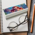 thumbnail image 4 of La Sirenita: Princesa Ariel Estuche Rígido para Gafas de Cuero PU Protector con Forro de Felpa Premium Suave para Hombres y Mujeres, 4 of 6