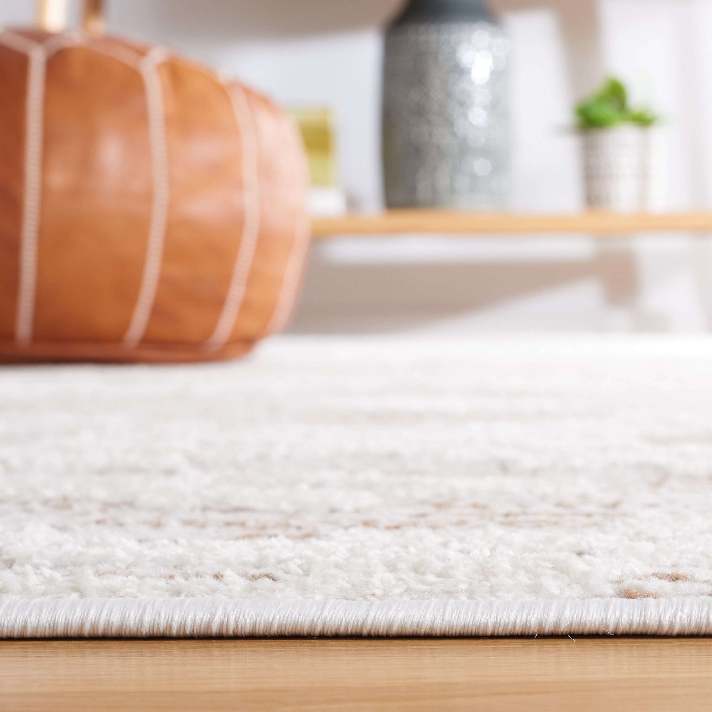 SAFAVIEH Alamo Burton Geometric Area Rug, Taupe/Ivory, 4' x 6'