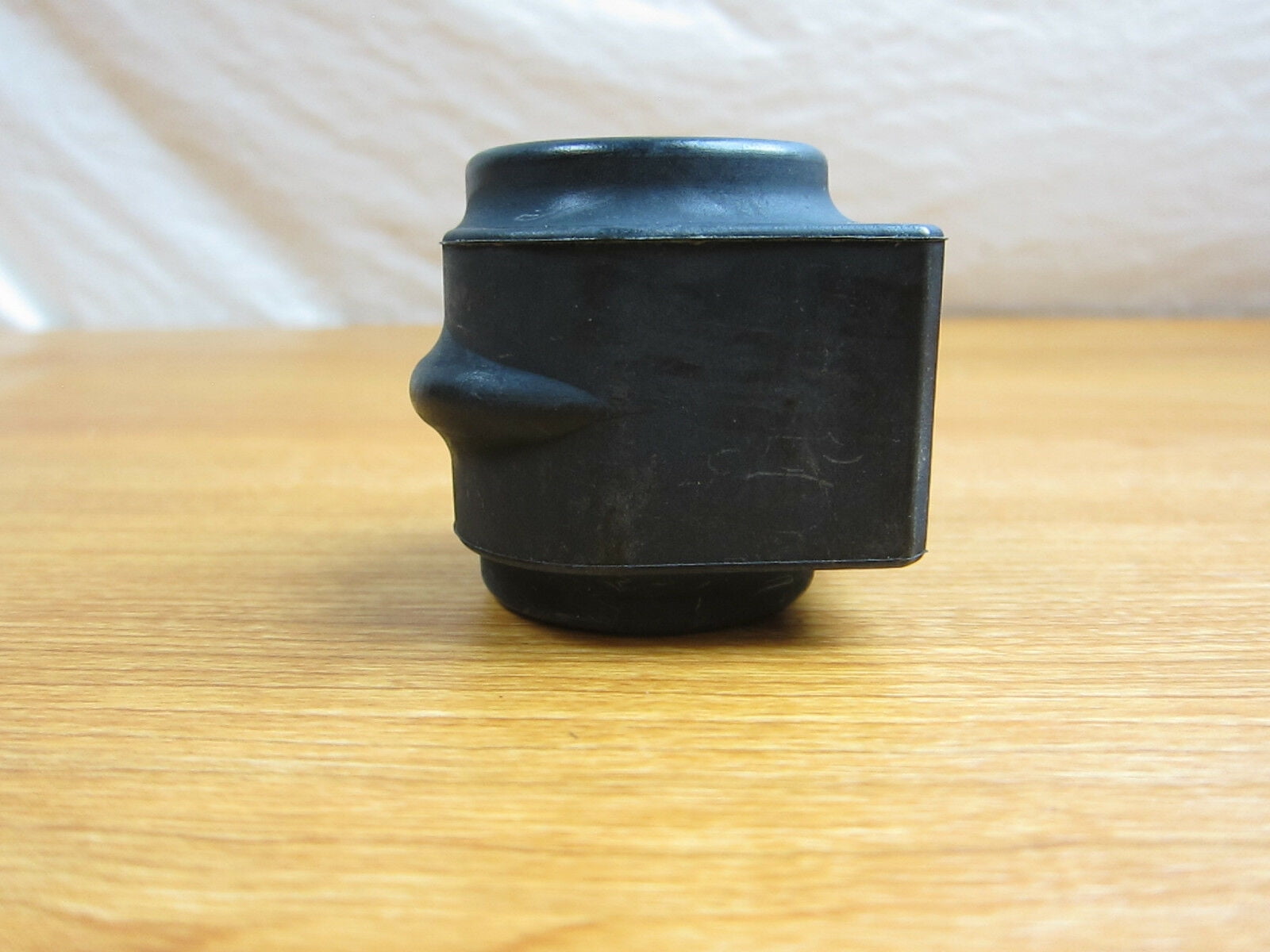 Chrysler 300 Dodge Charger Front Stabilizer Bar Bushing Mopar OEM 4782990AC