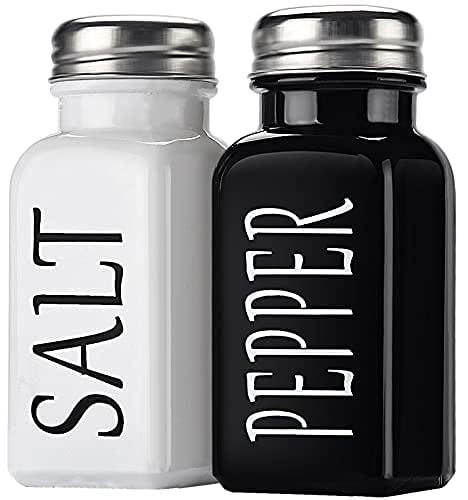 Details about   Set Salt & Pepper Shakers Ceramic  Cute  Black and White  Dogs 