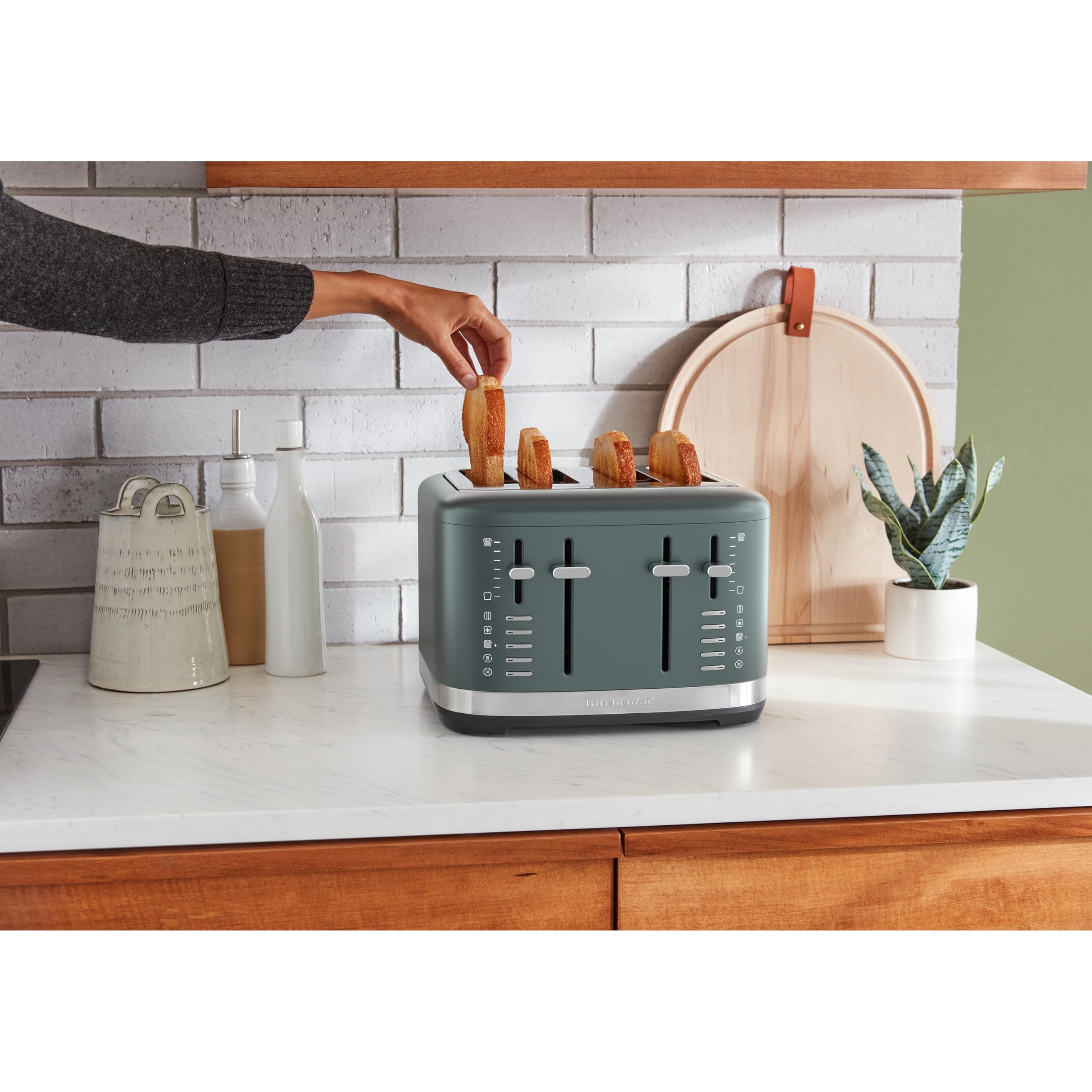 KitchenAid 4 Slice Toaster KMT4109JP, Juniper