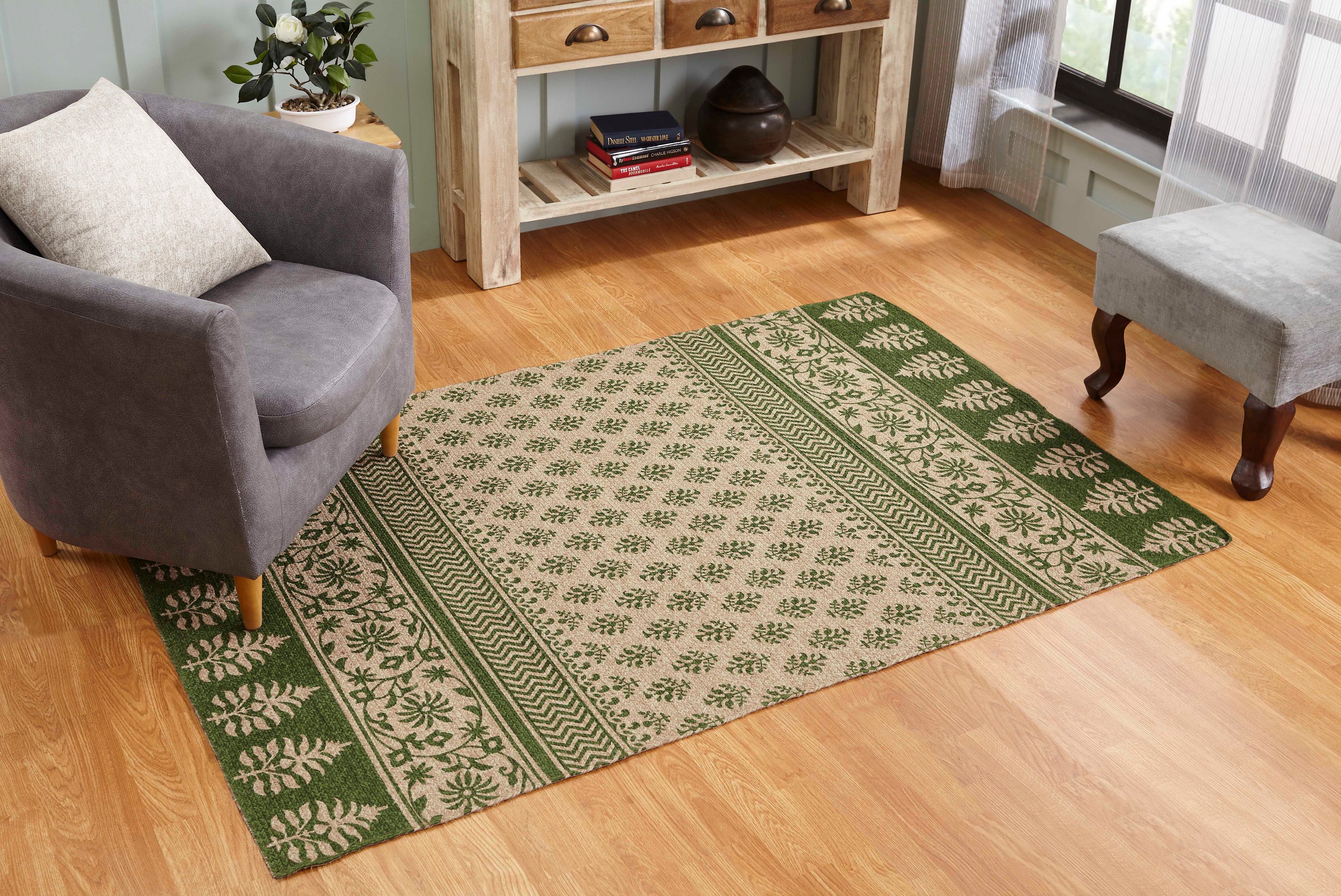 Better Trends Majestic Handwoven Collection is Durable Mildew