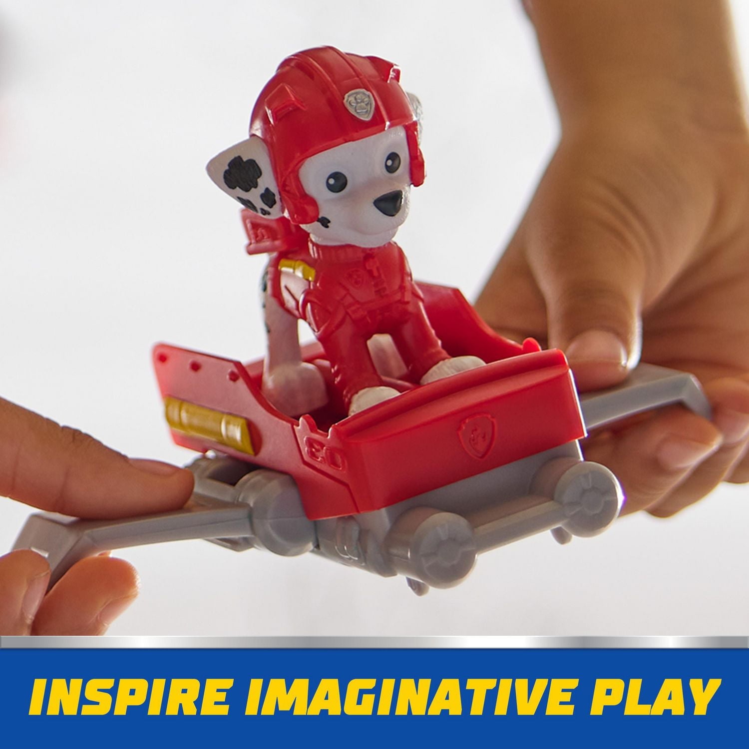Pat'Patrouille : Chiots d'action, Figurine Marcus et avion planeur avec ailes pliables, jouets pour garçons et filles à partir de 3 ans