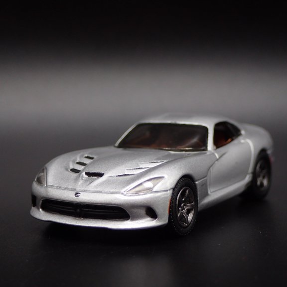 Open Box 2013-2017 DODGE VIPER SRT SILVER RARE 1/64 SCALE COLLECTIBLE DIECAST MODEL CAR
