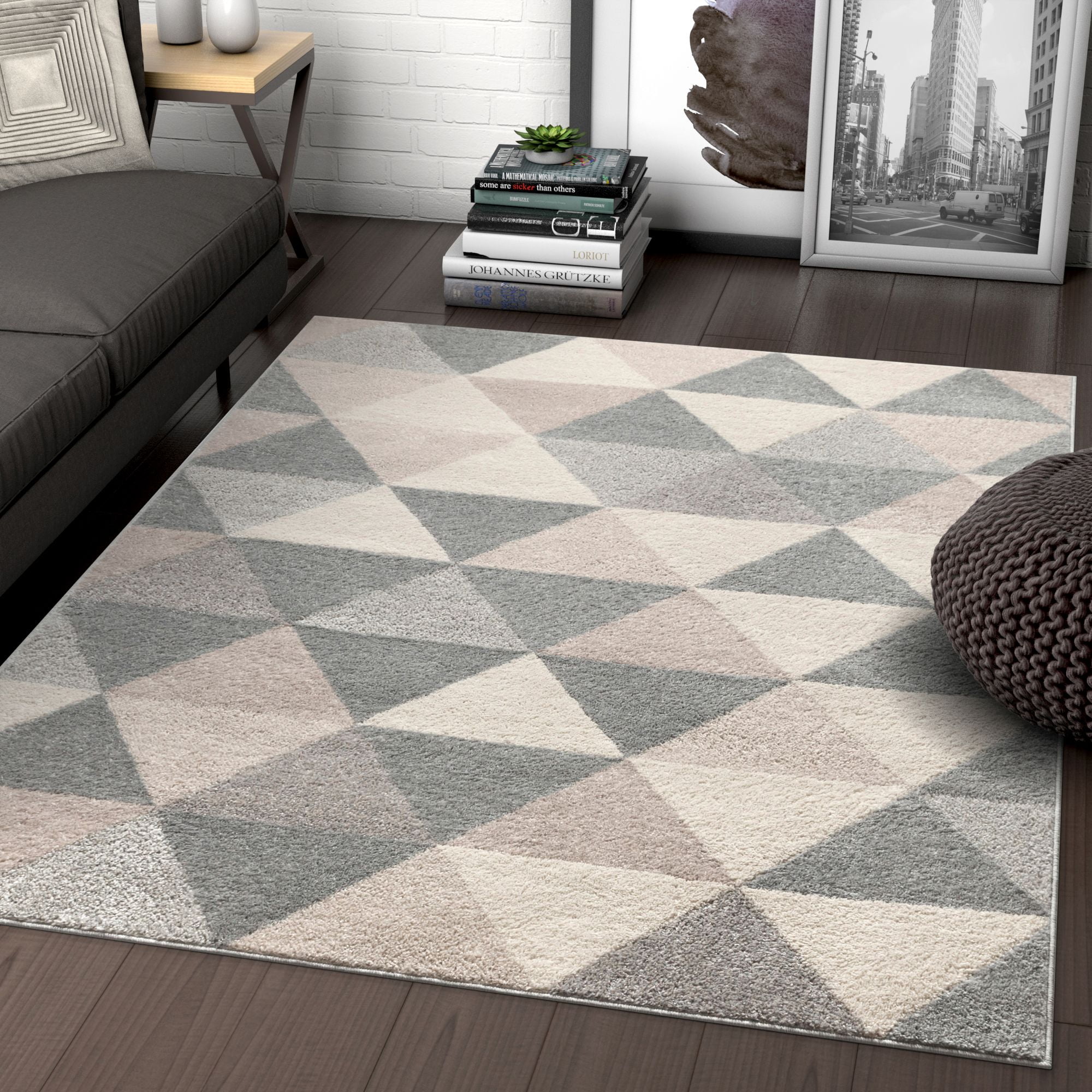 Well Woven Isometry Geometric Grey Triangle Area Rug 5x7 (5'3" x 7'3