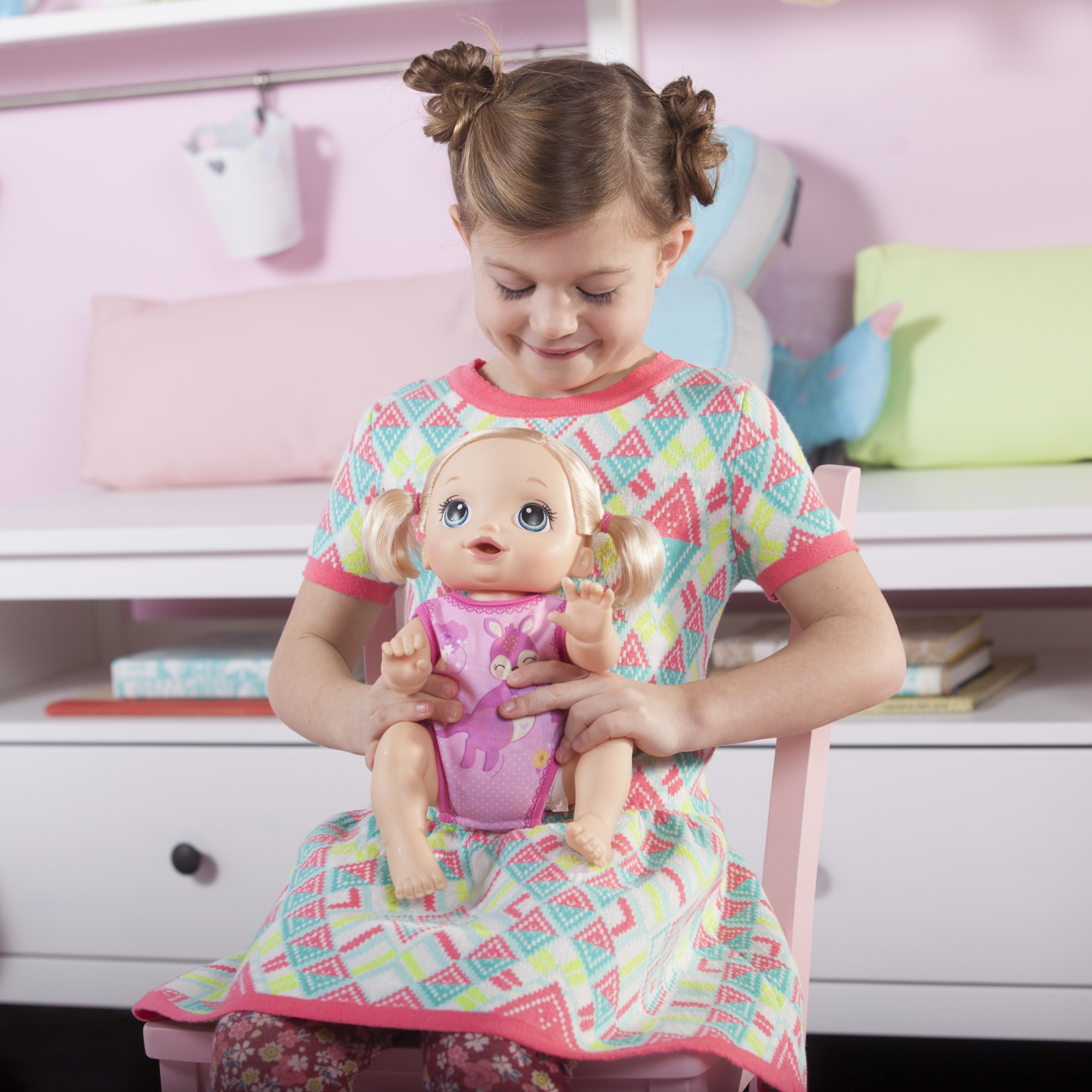 Baby Alive Baby Go Bye Bye Blonde Hair Doll, Includes Baby Doll Carrier, Only At Walmart - image 4 of 13