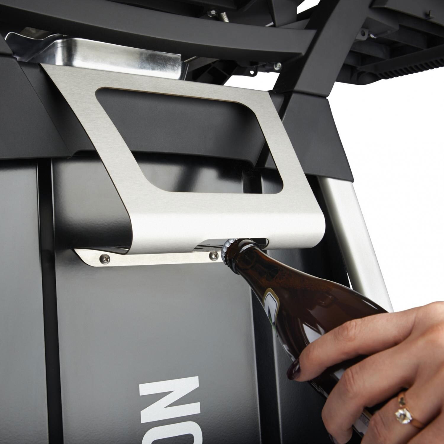 Napoleon Outdoor Gas Grills PRO285 Portable,Black