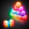 thumbnail image 1 of Cubitos de hielo LED Windy City Novelties, paquete de 12 (multicolor), 1 of 7