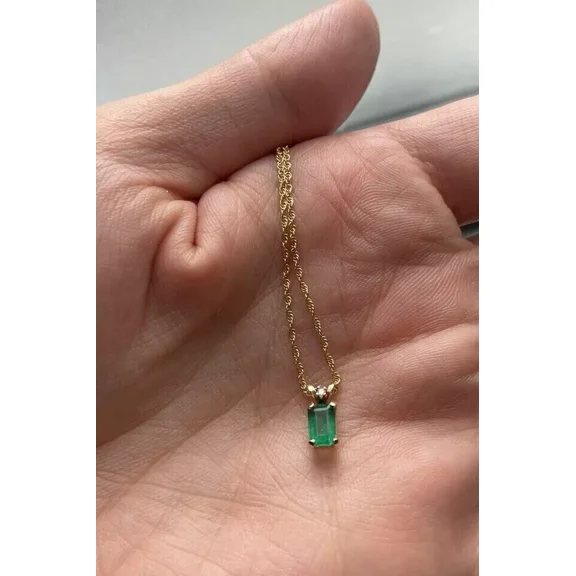 1.05 Ct Lab-Created Green Emerald Diamond Solitaire Pendant Necklace 18" 14K Yellow Gold Plated
