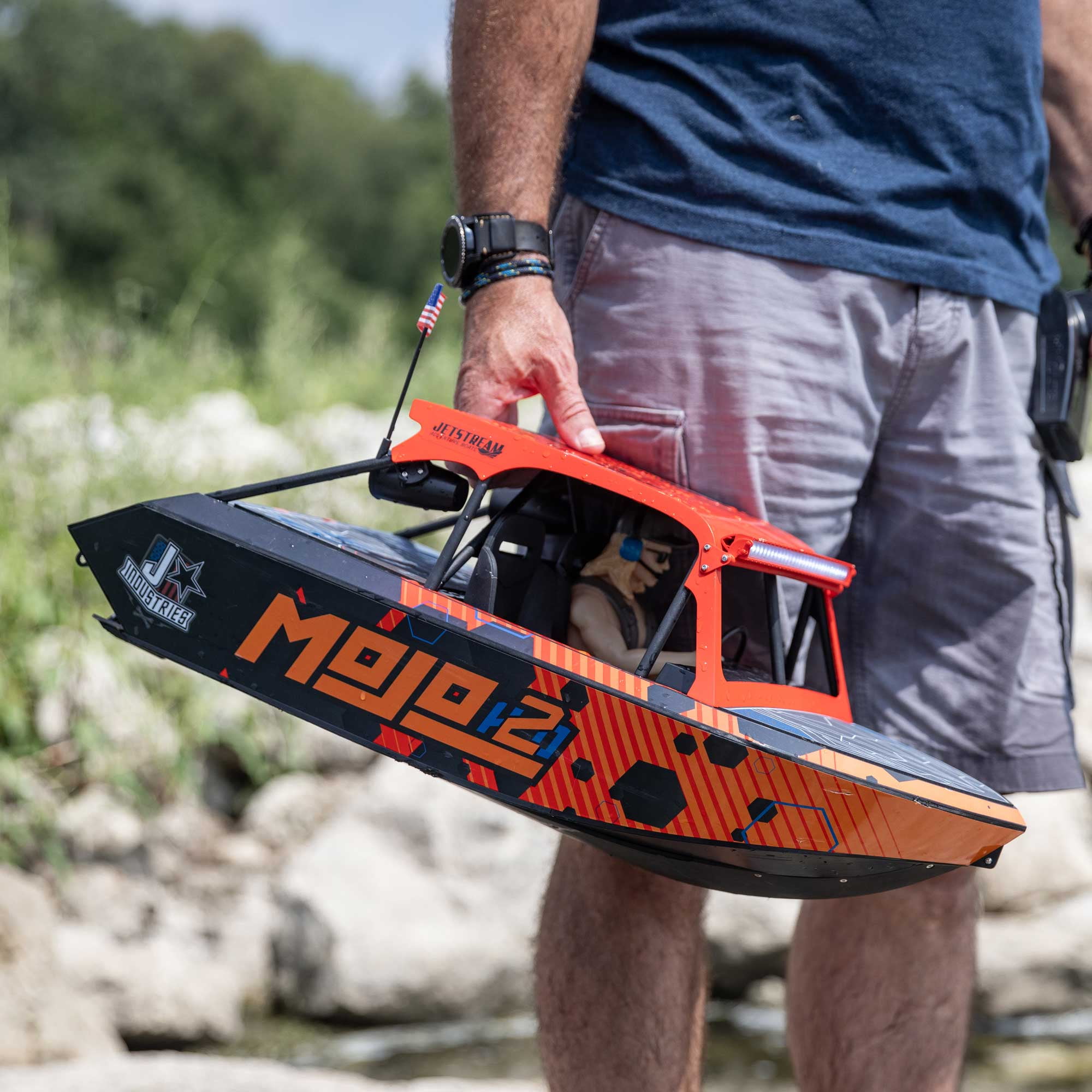 Pro Boat 1/6 Jetstream Boat Brushless 24 Mojo 2 RTR PRB08051T2