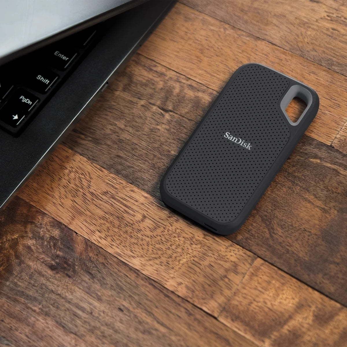 現在在庫あり 2TB SanDisk ExtremeポータブルSSD 【公式通販】