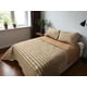 thumbnail image 2 of Edredón Ligero Matrimonial / Queen Size Doble Vista Con Fundas de Almuadas Bambu, 2 of 4