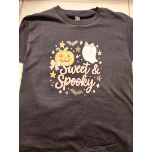 Sweet & Spooky Kids Size Small Halloween Pumpkin & Ghost Trick or Treat T-Shirt