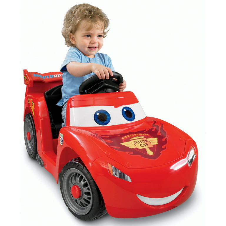 Fisher-Price Cars 3 Lil' Lightning McQueen Ride-On