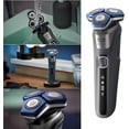 thumbnail image 3 of Philips Norelco Oneblade Hybrid Electric Trimmer and Shaver, QP2520/70, 3 of 6