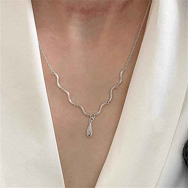S925 Pure Silver Pearl Bow Necklace That Does not Fade, Women's Summer Collarbone Chain Accessory