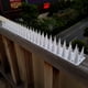 thumbnail image 1 of Paquete de 2 picos de plástico para pájaros, palomas, ardillas, mapaches y gatos. Fácil instalación, picos disuasorios para pájaros, uso para balcón, patio, techo exterior (blanco, 45 × 4,5 × 3,5 cm), 1 of 3