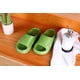 thumbnail image 3 of Pantuflas tipo almohada Oso de Fresa para mujer y hombre Antideslizantes Sandalias de baño Punta abierta Verde 39-40, 3 of 5
