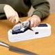 thumbnail image 5 of Afilador de cuchillos profesional recargable por USB, herramienta de mano con sistema de afilado de 3 etapas para cuchillos y tijeras de cocina, diseño compacto para chefs caseros. Aestivo |, 5 of 7