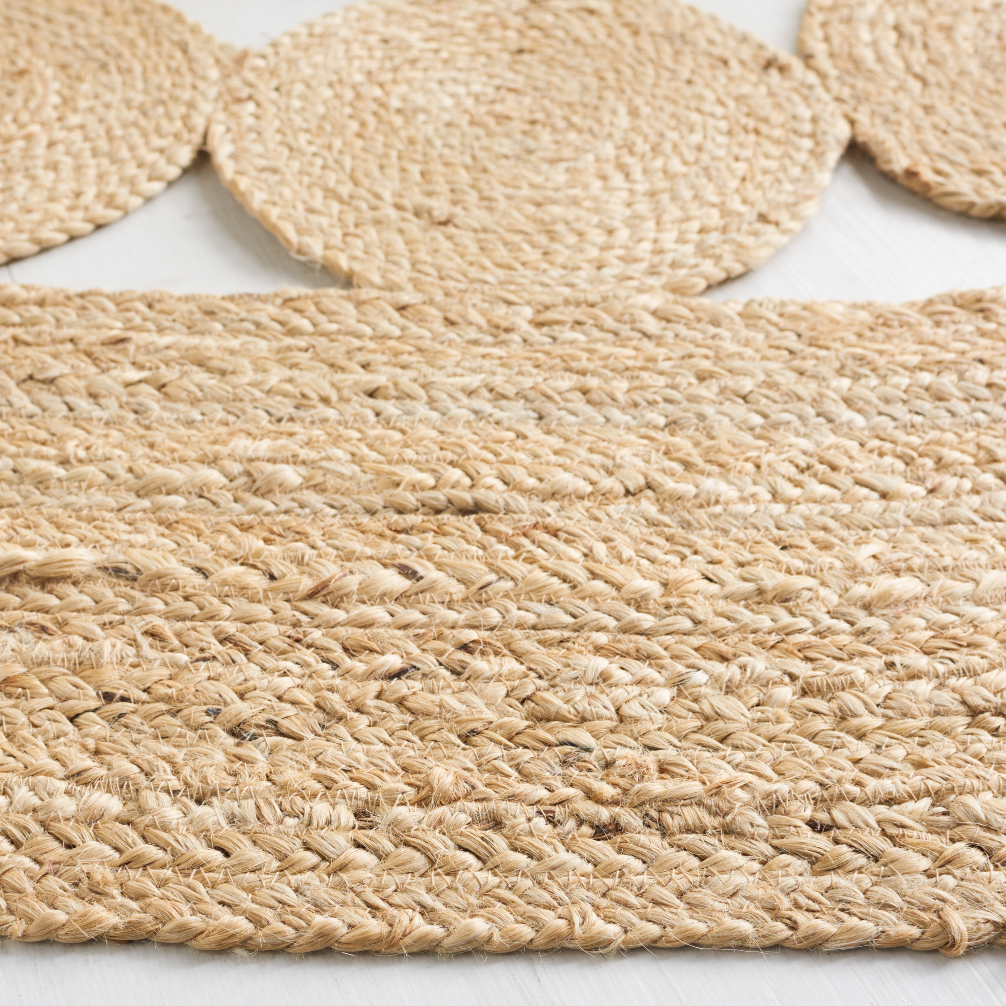 SAFAVIEH Natural Fiber Morgan Braided Jute Area Rug, Ivory, 4' x 4' Round