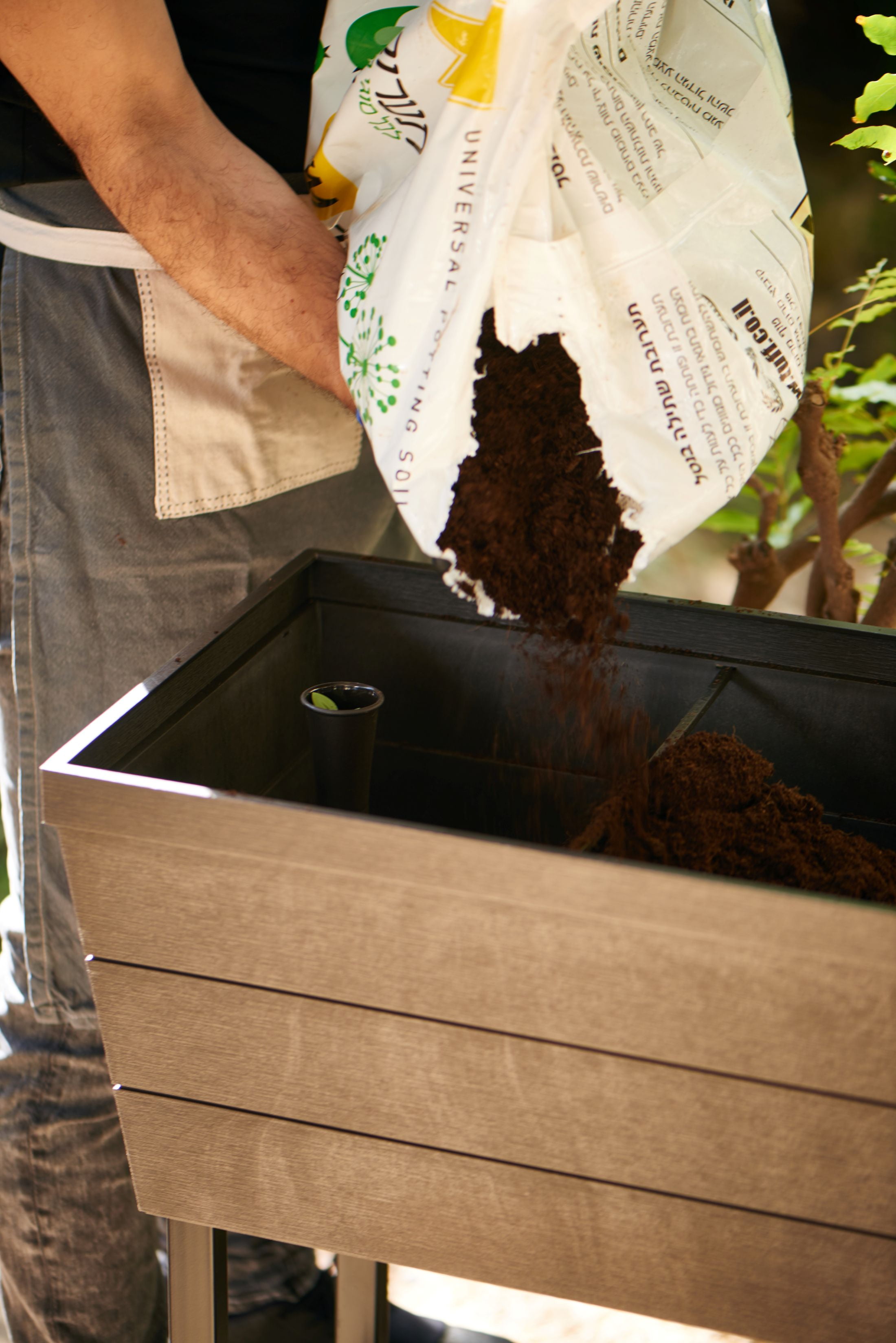 Keter Urban Bloomer 12.7 Gallon Raised Garden Bed and Outdoor Herb Garden Planter with Drainage Plug, Dark Grey