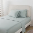 thumbnail image 4 of Mainstays – Ensemble de literie tout-en-un réversible avec couette et draps, 7 pièces, format grand lit (Queen), motif floral bleu, 4 of 8